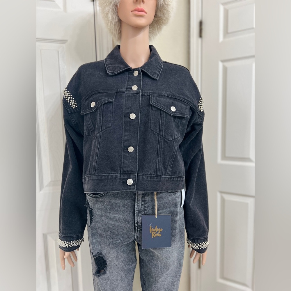 NWT Forever 21 Indigo Rein Gray Pearl Studded Denim Jacket Size S